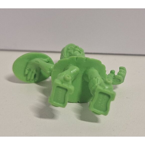 Green SLUG Zombies 2015 Figure Retro Roller Girl Holding Bird On Tray Zombie - Picture 7 of 7